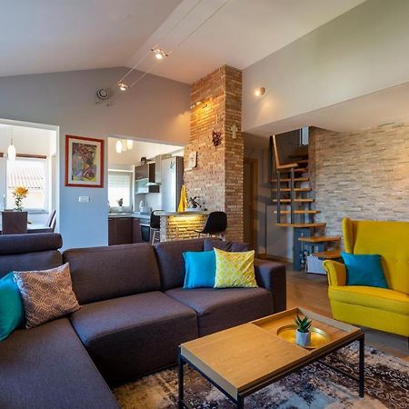 Apartman Ember Pula Extérieur photo