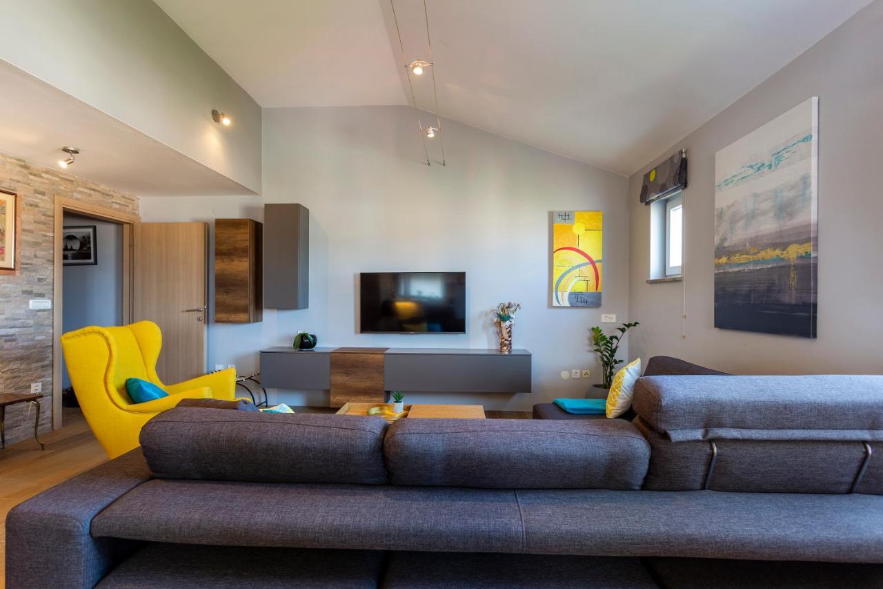 Apartman Ember Pula Extérieur photo