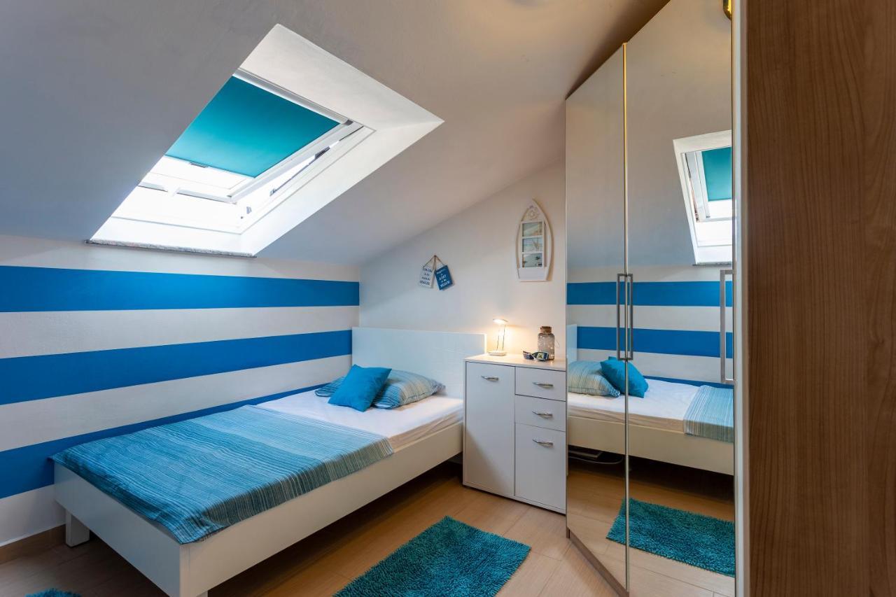 Apartman Ember Pula Extérieur photo